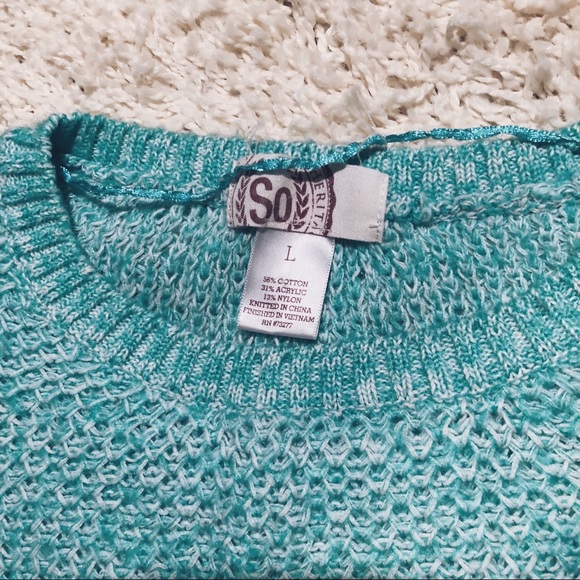light teal sweater - Picture 4 of 5